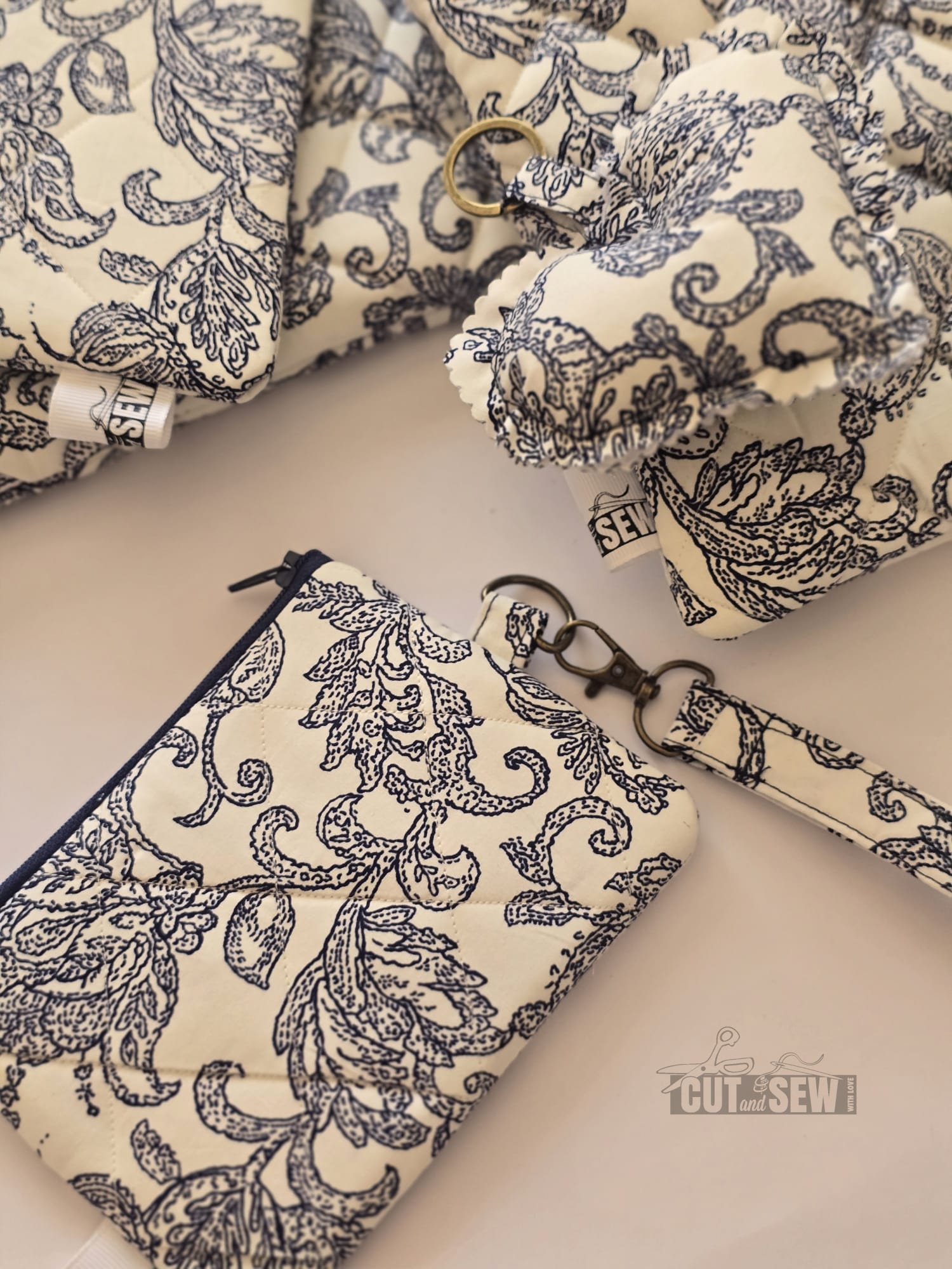 Pouches Set - 03