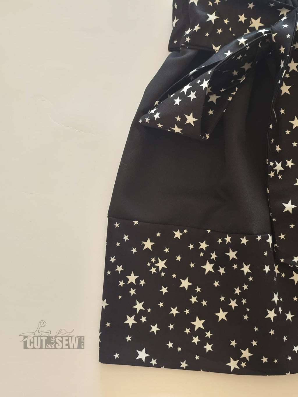Stars Black Skirt