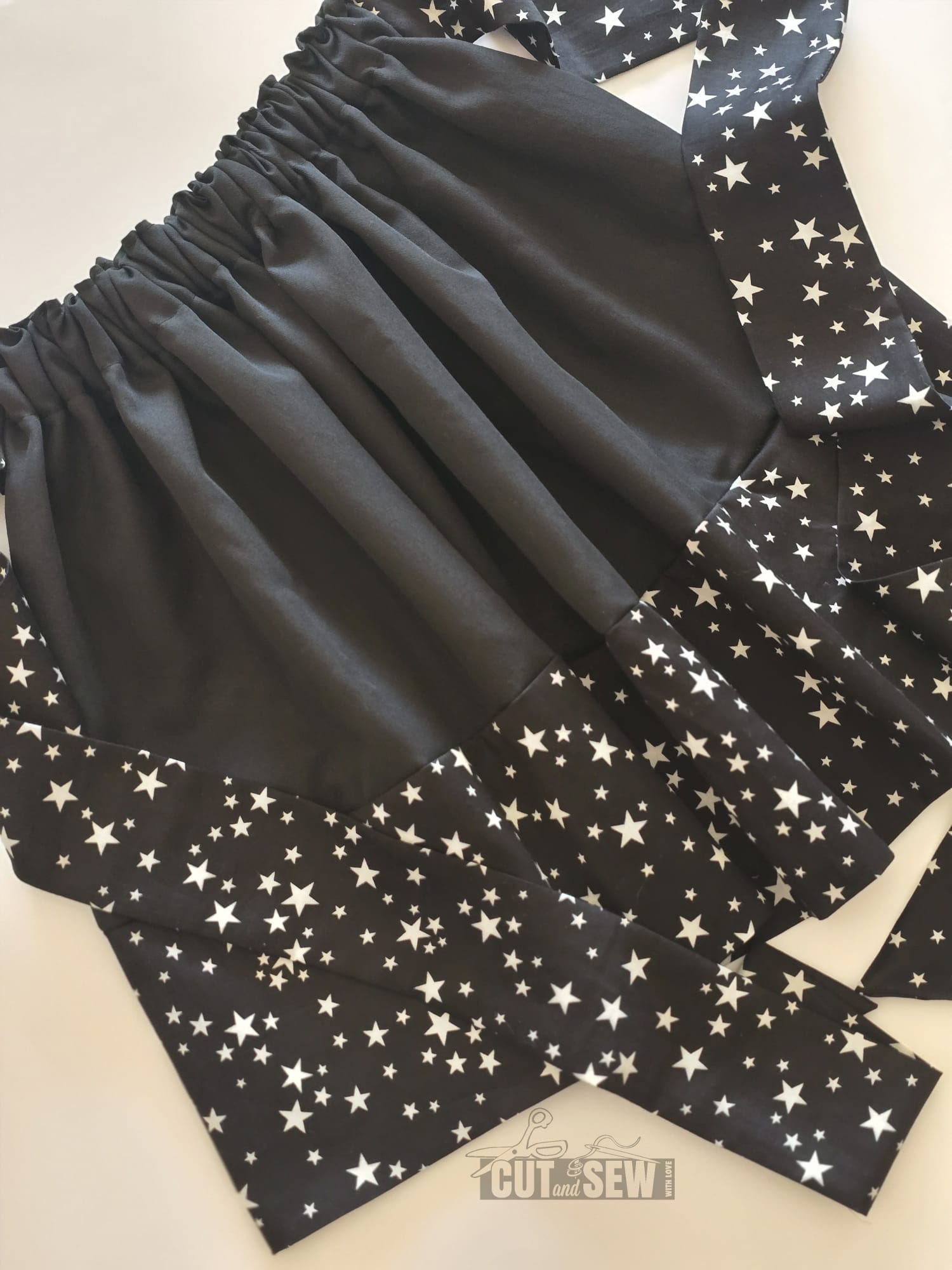 Stars Black Skirt