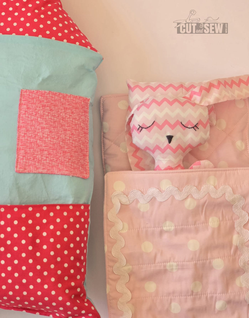 Rabbit Doll House (Small)