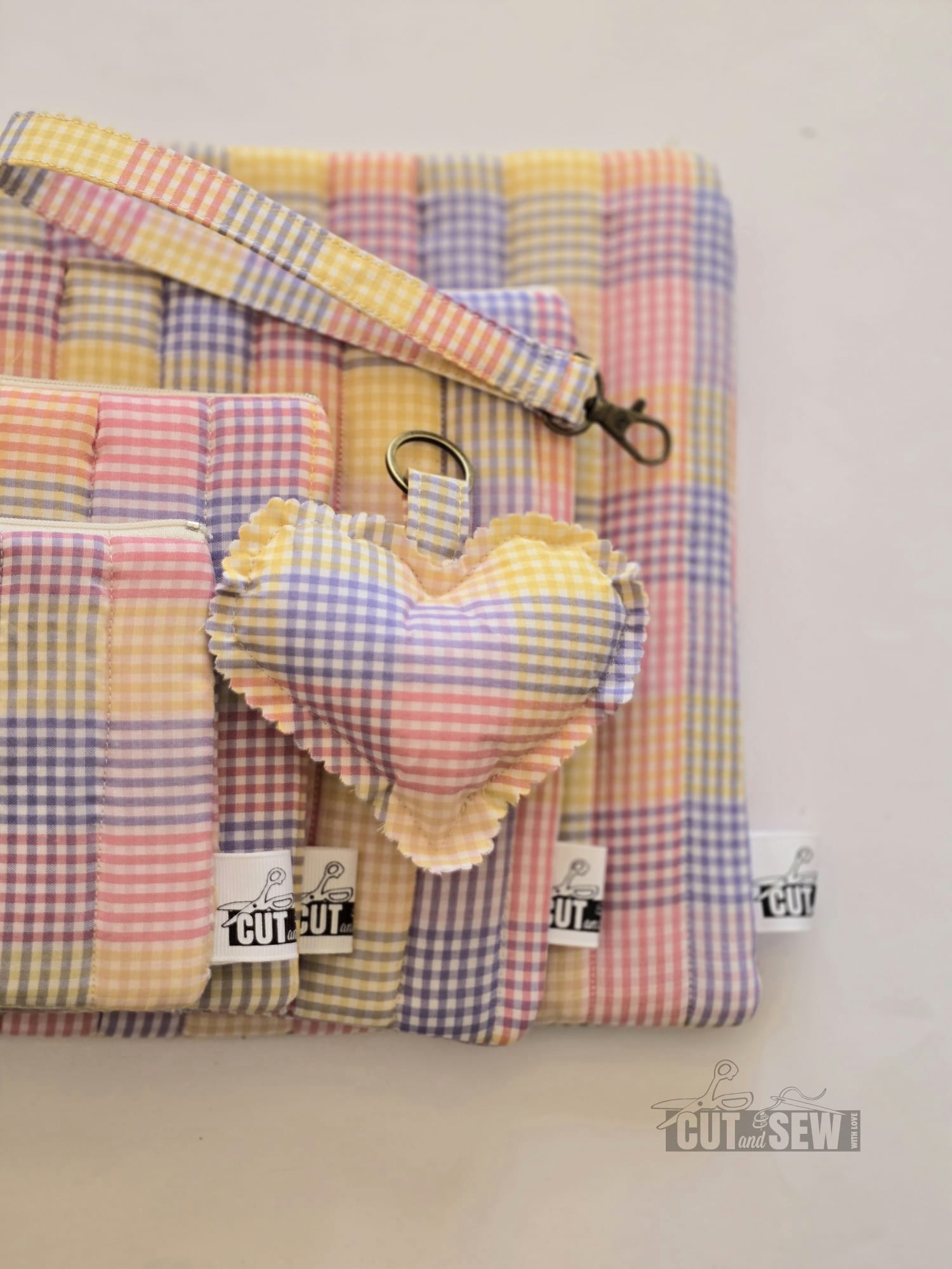 Pouches Set - 02